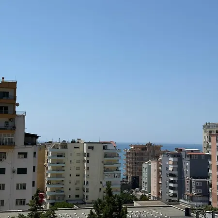 Loui Vollga * Durrës