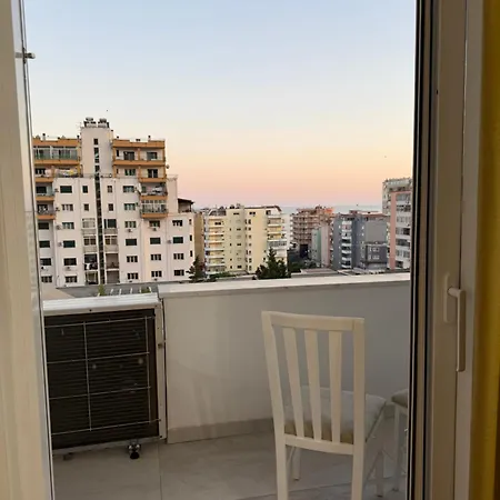 Loui Vollga Appartement Durrës
