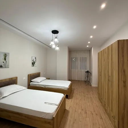 Loui Vollga Appartement Durrës